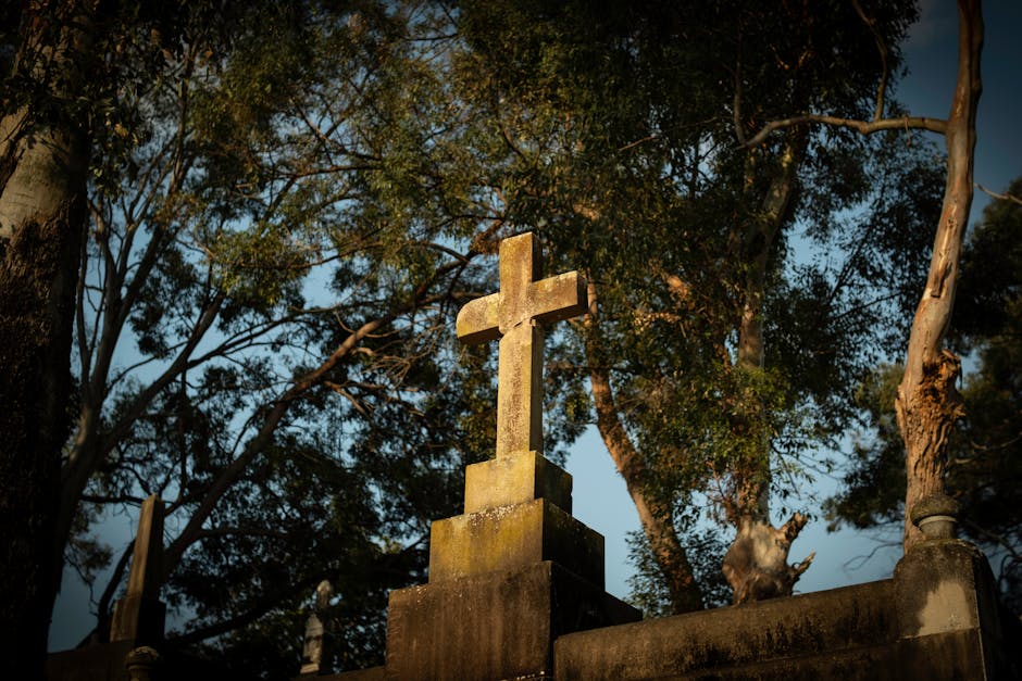 Christian Condolences Messages to Support a Grieving Friend